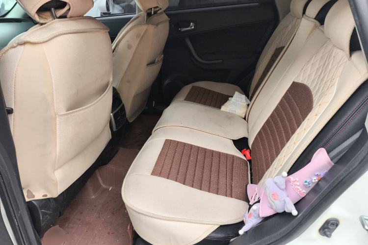 Used GAC Trumpchi GS5 Super 2015 2.0L Automatic Two-Wheel Drive Comfort Edition Left Rear Seat