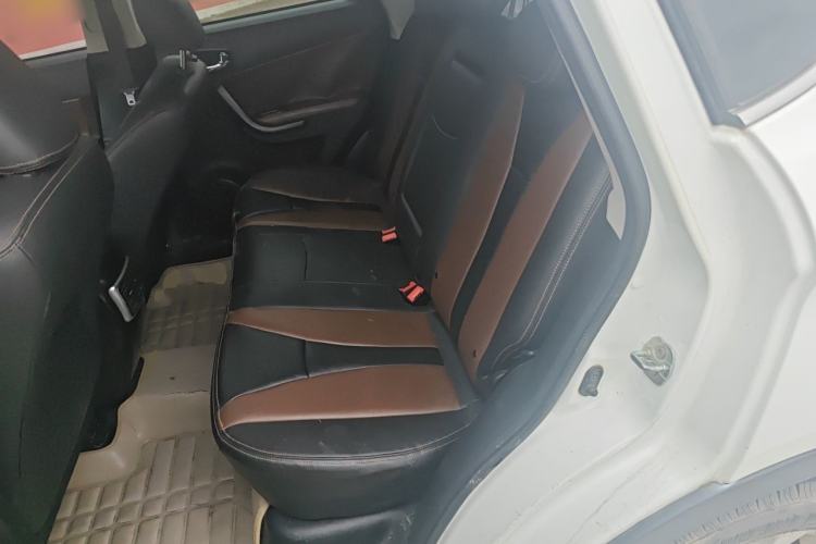 Used GAC Trumpchi GS5 Super 2015 2.0L Manual Two-Wheel Drive Elite Edition Left Rear Seat