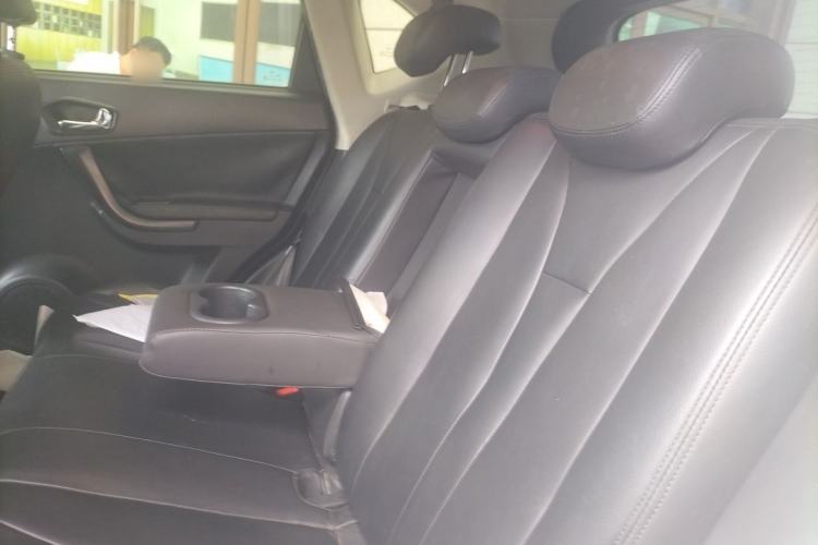 Used GAC Trumpchi GS5 Super 2015 2.0L Automatic Two-Wheel Drive Comfort Edition Left Rear Seat