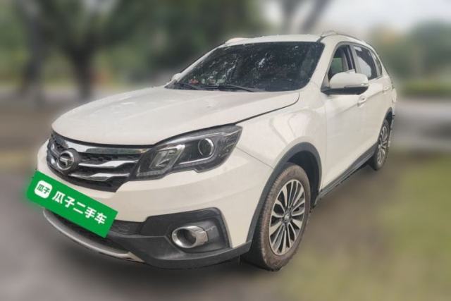 Ojetý GAC Trumpchi GS5 Super 2015 2.0L Automatic Two-Wheel Drive Luxury Navigation Edition