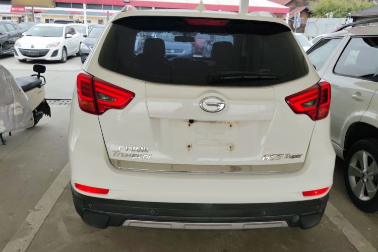Used GAC Trumpchi GS5 Super 2015 2.0L Automatic Two-Wheel Drive Comfort Edition Rear