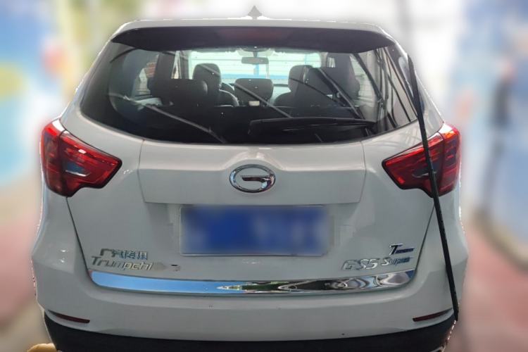 Used GAC Trumpchi GS5 Super 2015 1.8T Automatic Two-Wheel Drive Luxury Navigation Edition Rear