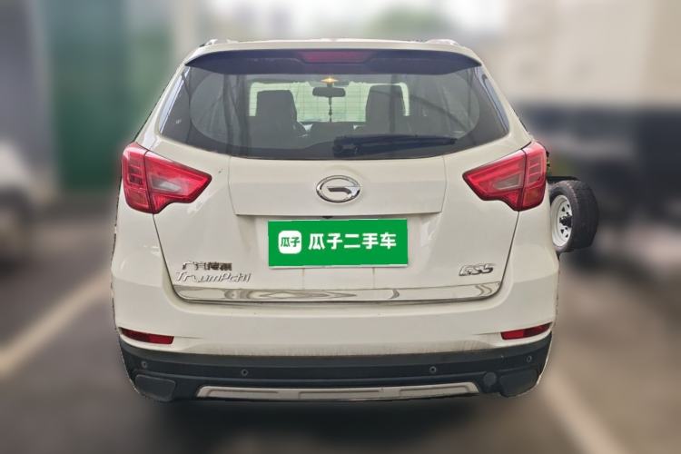 Used GAC Trumpchi GS5 Super 2015 2.0L Automatic Two-Wheel Drive Luxury Navigation Edition Rear