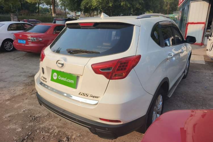 Used GAC Trumpchi GS5 Super 2015 2.0L Automatic Two-Wheel Drive Elite Edition Rear Right 45 Deg