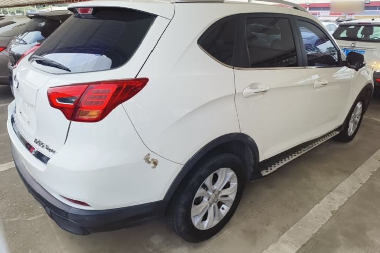 Used GAC Trumpchi GS5 Super 2015 2.0L Automatic Two-Wheel Drive Comfort Edition Rear Right 45 Deg