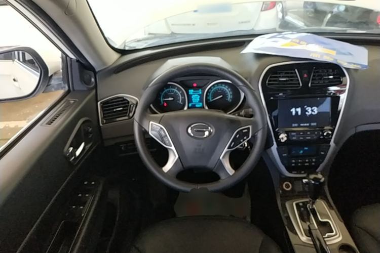 Used GAC Trumpchi GS5 Super 2015 2.0L Automatic Two-Wheel Drive Comfort Edition Steering Wheel