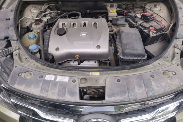 Used GAC Trumpchi GS5 Super 2015 2.0L Automatic Two-Wheel Drive Luxury Navigation Edition Engine Bay