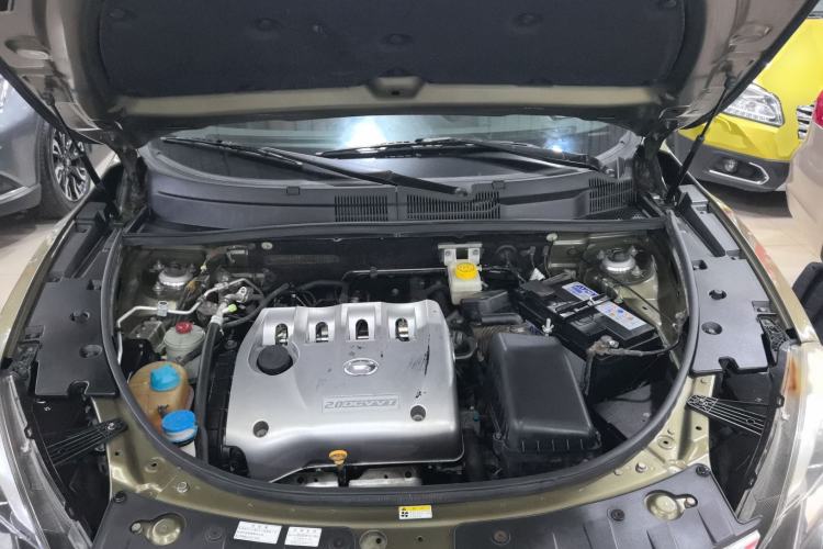Used GAC Trumpchi GS5 Super 2015 2.0L Automatic Two-Wheel Drive Luxury Navigation Edition Engine Bay