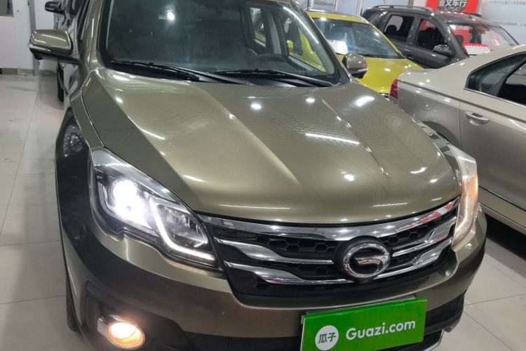 Used GAC Trumpchi GS5 Super 2015 2.0L Automatic Two-Wheel Drive Luxury Navigation Edition Front