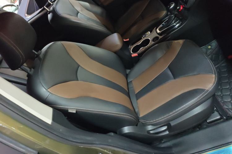 Used GAC Trumpchi GS5 Super 2015 1.8T Automatic Two-Wheel Drive Luxury Edition Right Front Seat