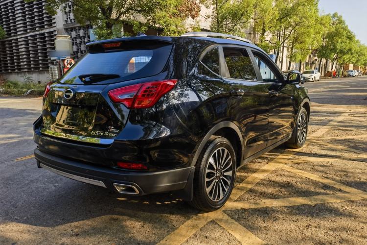 Used GAC Trumpchi GS5 Super 2016 1.8T Automatic Two-Wheel Drive Anniversary Edition Exterior 3