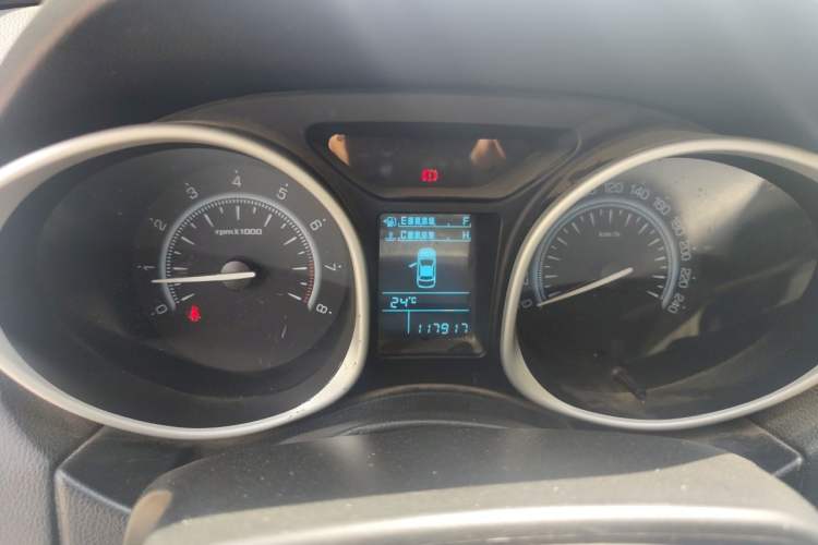 Used GAC Trumpchi GS5 Super 2016 2.0L Manual Two-Wheel Drive Comfort Edition Instrument Cluster
