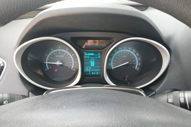 Used GAC Trumpchi GS5 Super 2016 2.0L Manual Two-Wheel Drive Comfort Edition Instrument Cluster
