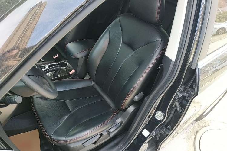 Used GAC Trumpchi GS5 Super 2016 2.0L Manual Two-Wheel Drive Comfort Edition Left Front Seat