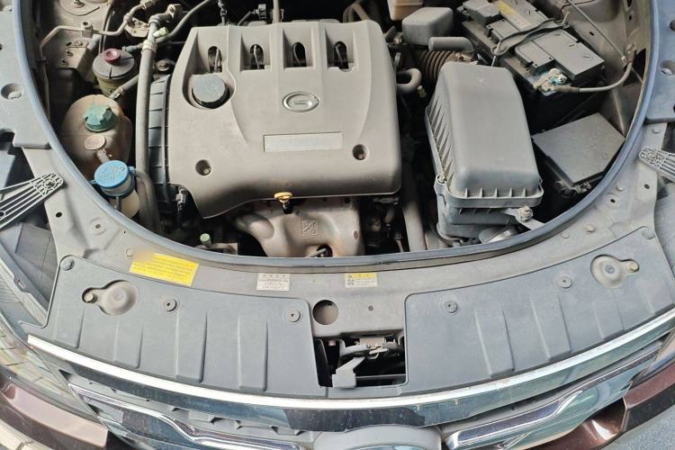 Used GAC Trumpchi GS5 Super 2016 2.0L Automatic Two-Wheel Drive Anniversary Edition Engine Bay