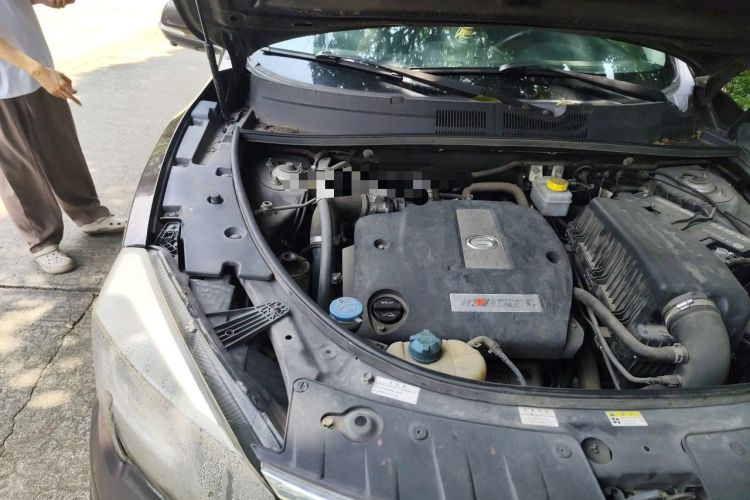 Used GAC Trumpchi GS5 Super 2016 1.8T Automatic Two-Wheel Drive Anniversary Edition Engine Bay Right