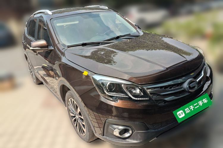 Used GAC Trumpchi GS5 Super 2016 2.0L Automatic Two-Wheel Drive Anniversary Edition Front Right 45 Deg