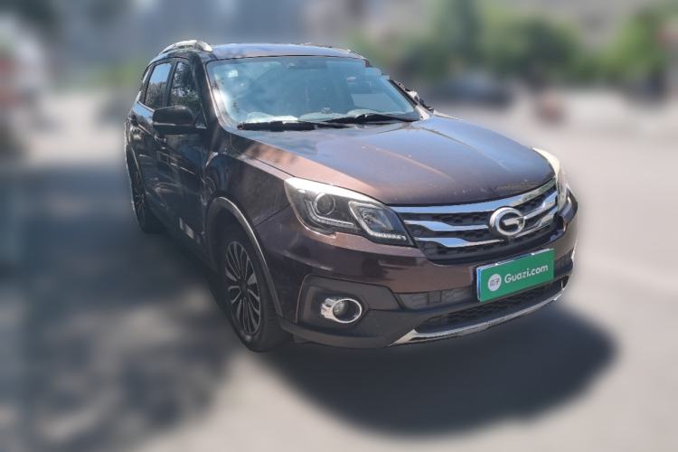 Used GAC Trumpchi GS5 Super 2016 2.0L Automatic Two-Wheel Drive Anniversary Edition Front Right 45 Deg