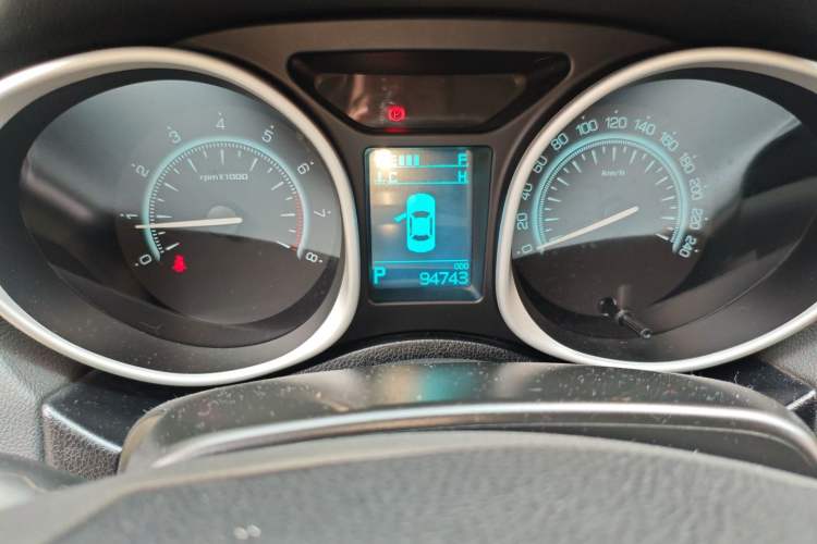 Used GAC Trumpchi GS5 Super 2016 2.0L Automatic Two-Wheel Drive Anniversary Edition Odometer Close Up