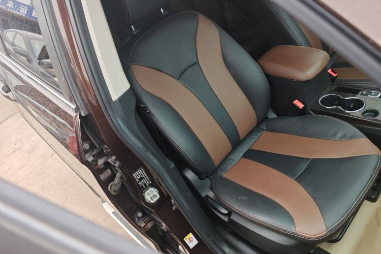 Used GAC Trumpchi GS5 Super 2016 2.0L Automatic Two-Wheel Drive Anniversary Edition Right Front Seat