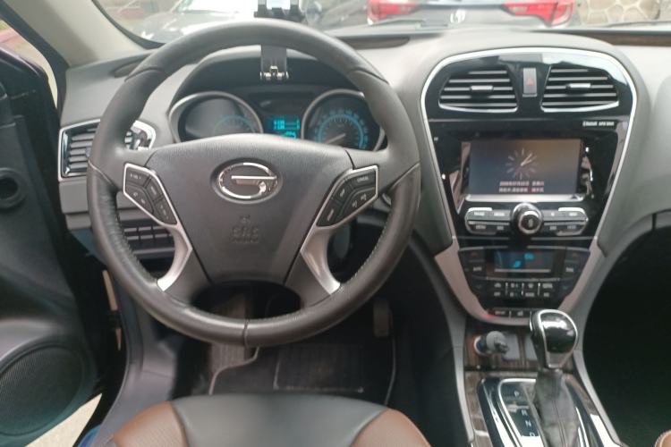 Used GAC Trumpchi GS5 Super 2016 1.8T Automatic Two-Wheel Drive Anniversary Edition Steering Wheel