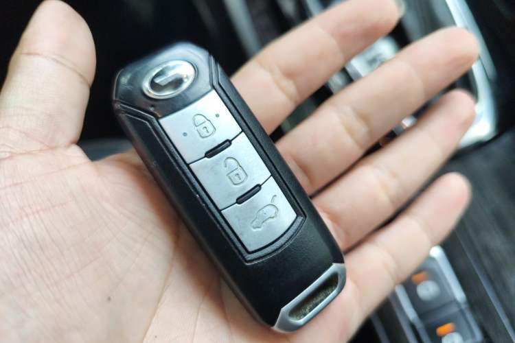 Used GAC Trumpchi GS5 Super 2016 1.8T Automatic Two-Wheel Drive Anniversary Edition Vehicle Key
