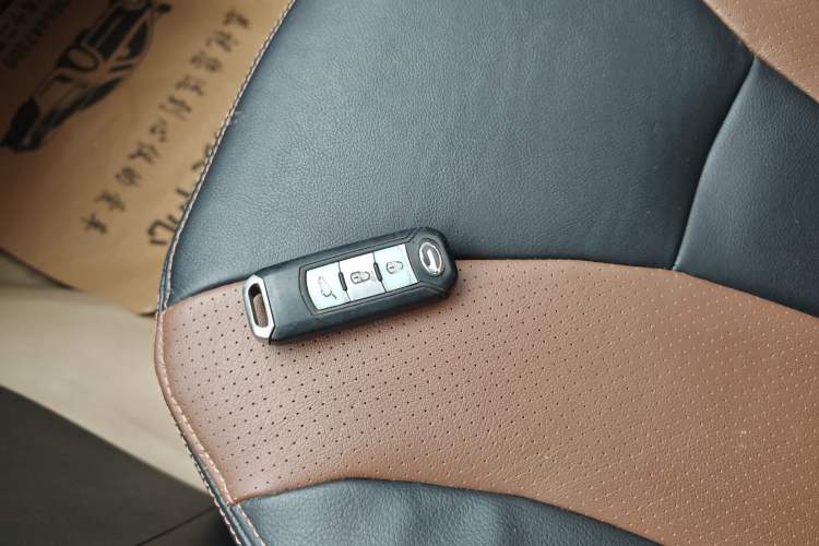 Used GAC Trumpchi GS5 Super 2016 2.0L Automatic Two-Wheel Drive Anniversary Edition Vehicle Key