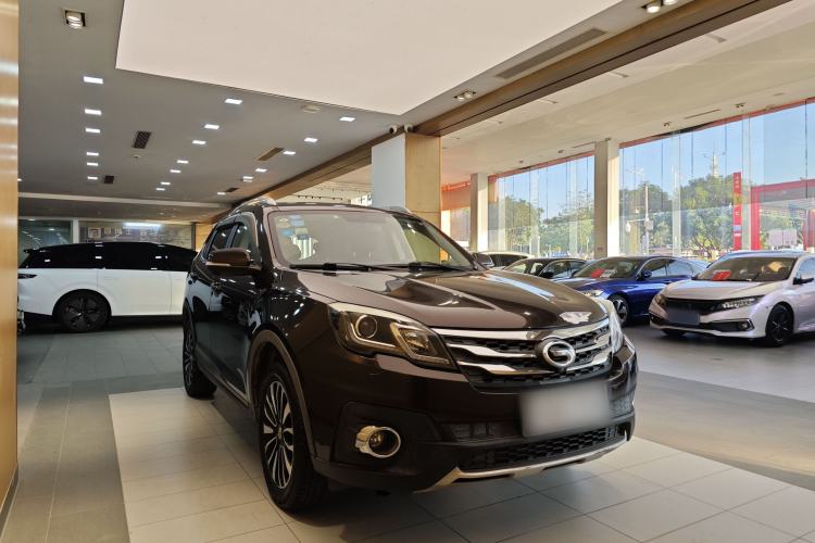Used GAC Trumpchi GS5 Super 2016 2.0L Automatic Two-Wheel Drive Anniversary Edition Exterior 3