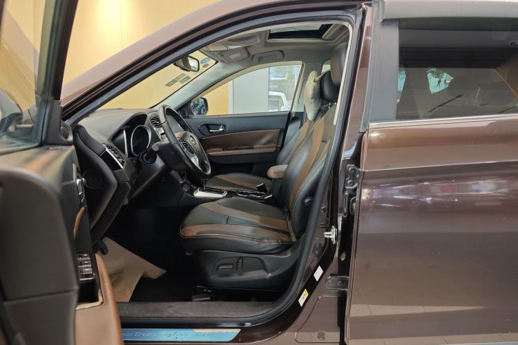 Used GAC Trumpchi GS5 Super 2016 2.0L Automatic Two-Wheel Drive Anniversary Edition Exterior 6