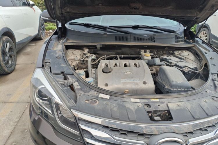 Used GAC Trumpchi GS5 Super 2016 2.0L Automatic Two-Wheel Drive Anniversary Edition Engine Bay Right