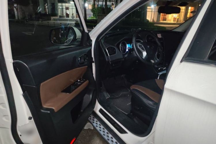 Used GAC Trumpchi GS5 Super 2016 1.8T Automatic Two-Wheel Drive Anniversary Edition Driver Seat