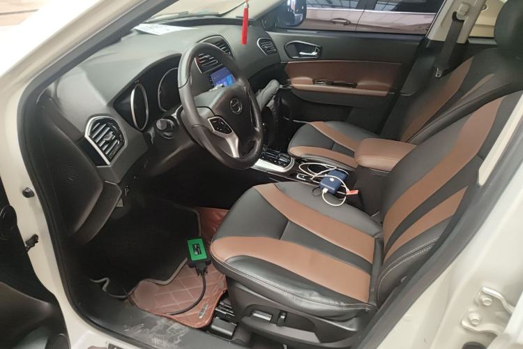 Used GAC Trumpchi GS5 Super 2016 2.0L Automatic Two-Wheel Drive Anniversary Edition Driver Seat