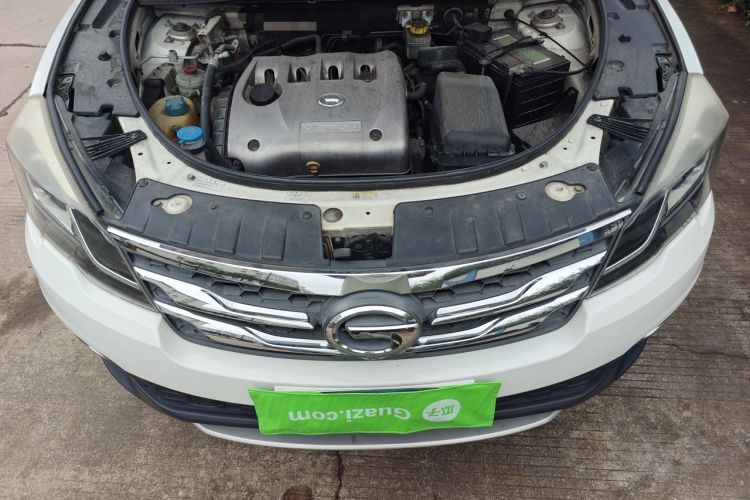 Used GAC Trumpchi GS5 Super 2016 2.0L Automatic Two-Wheel Drive Anniversary Edition Engine Bay