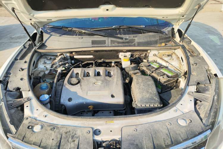 Used GAC Trumpchi GS5 Super 2016 2.0L Manual Two-Wheel Drive Comfort Edition Engine Bay