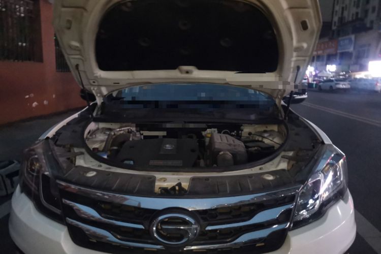 Used GAC Trumpchi GS5 Super 2016 1.8T Automatic Two-Wheel Drive Anniversary Edition Engine Bay