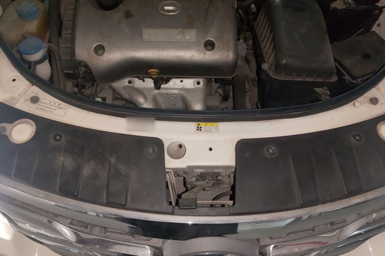 Used GAC Trumpchi GS5 Super 2016 2.0L Automatic Two-Wheel Drive Anniversary Edition Engine Bay