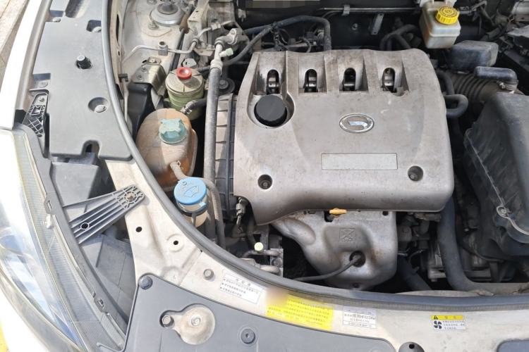 Used GAC Trumpchi GS5 Super 2016 2.0L Automatic Two-Wheel Drive Anniversary Edition Engine Bay Right
