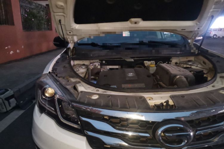 Used GAC Trumpchi GS5 Super 2016 1.8T Automatic Two-Wheel Drive Anniversary Edition Engine Bay Right