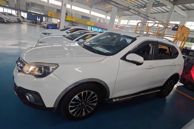 Used GAC Trumpchi GS5 Super 2016 1.8T Automatic Two-Wheel Drive Luxury Smart Edition Exterior 3