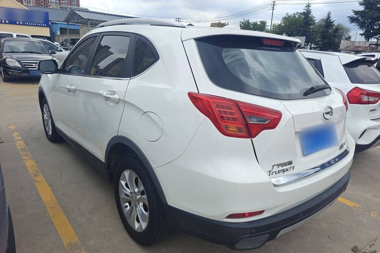 Used GAC Trumpchi GS5 Super 2016 2.0L Manual Two-Wheel Drive Comfort Edition Exterior 3