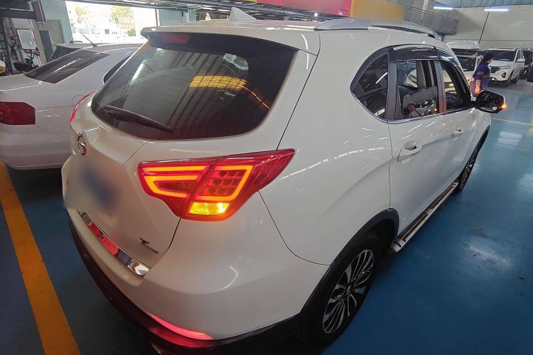 Used GAC Trumpchi GS5 Super 2016 1.8T Automatic Two-Wheel Drive Luxury Smart Edition Exterior 5