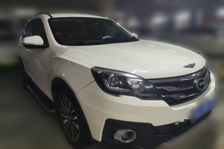 Used GAC Trumpchi GS5 Super 2016 1.8T Automatic All-Wheel-Drive Anniversary Edition Front Right 45 Deg