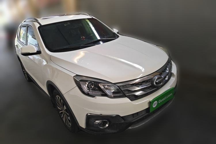 Used GAC Trumpchi GS5 Super 2016 1.8T Automatic Two-Wheel Drive Anniversary Edition Front Right 45 Deg