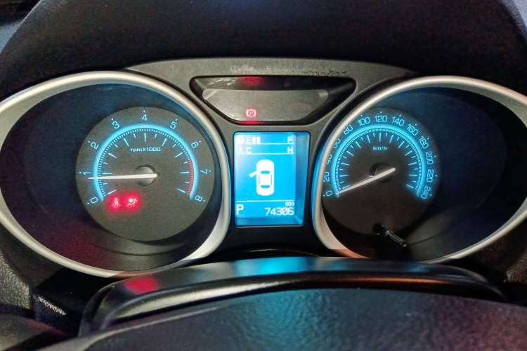 Used GAC Trumpchi GS5 Super 2016 1.8T Automatic All-Wheel-Drive Anniversary Edition Instrument Cluster