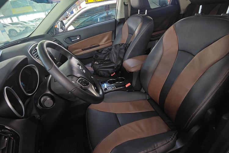 Used GAC Trumpchi GS5 Super 2016 1.8T Automatic Two-Wheel Drive Luxury Smart Edition Left Front Seat