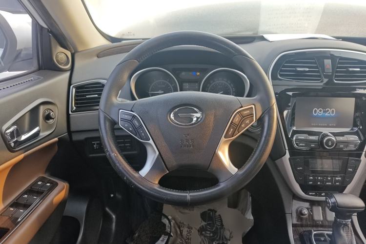 Used GAC Trumpchi GS5 Super 2016 1.8T Automatic Two-Wheel Drive Anniversary Edition Steering Wheel