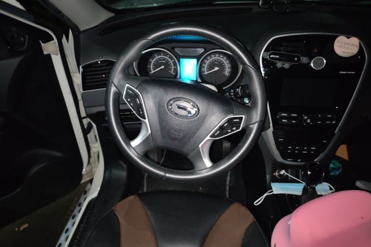 Used GAC Trumpchi GS5 Super 2016 1.8T Automatic Two-Wheel Drive Anniversary Edition Steering Wheel