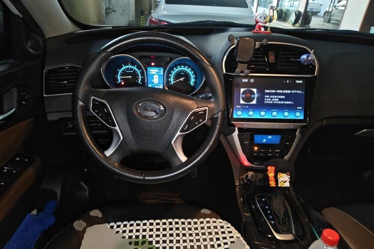 Used GAC Trumpchi GS5 Super 2016 1.8T Automatic Two-Wheel Drive Anniversary Edition Steering Wheel
