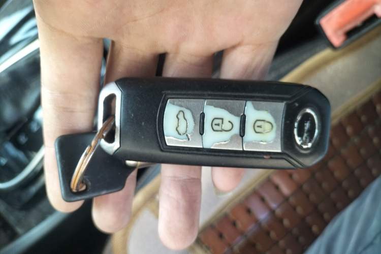 Used GAC Trumpchi GS5 Super 2016 1.8T Automatic Two-Wheel Drive Anniversary Edition Vehicle Key