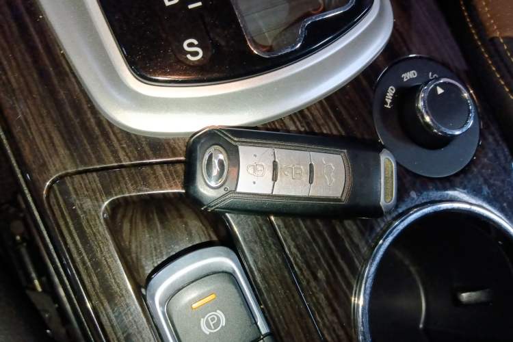 Used GAC Trumpchi GS5 Super 2016 1.8T Automatic All-Wheel-Drive Anniversary Edition Vehicle Key